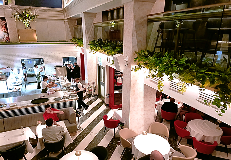 Bianca Di Roma Side 752 X 520